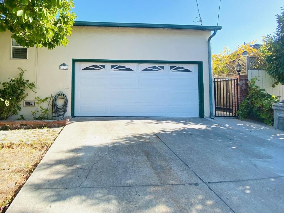 3 Bedroom Residential Home In The Lovely Town Near Sfo San Francisco 밀브레이 외부 사진